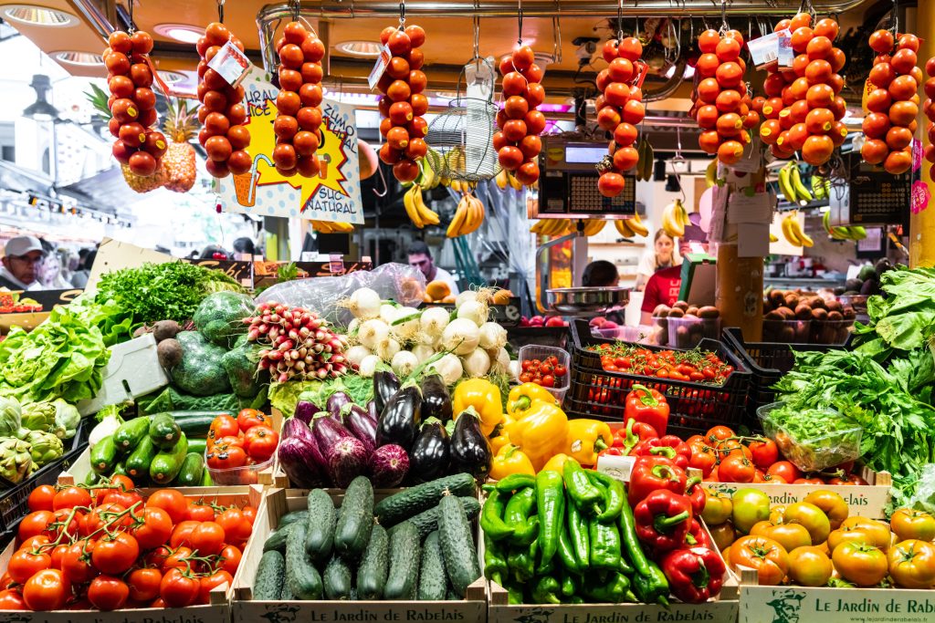 Start a foodstuff trading business in Dubai: 2022 Guide