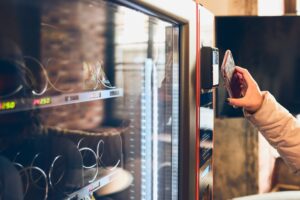 Start a vending machine business in Dubai