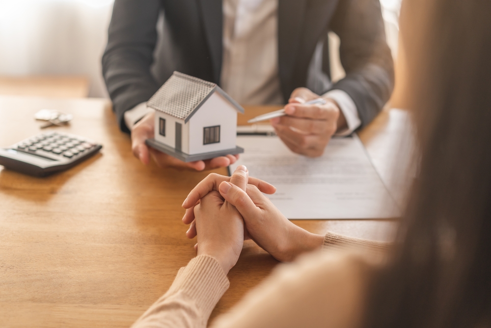 start a real estate company in Dubai