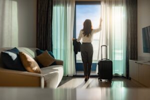 start a tourism business in Dubai