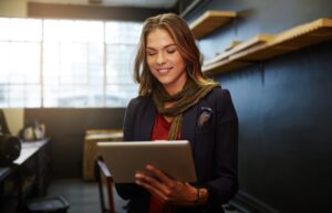 can you work part-time in the UAE